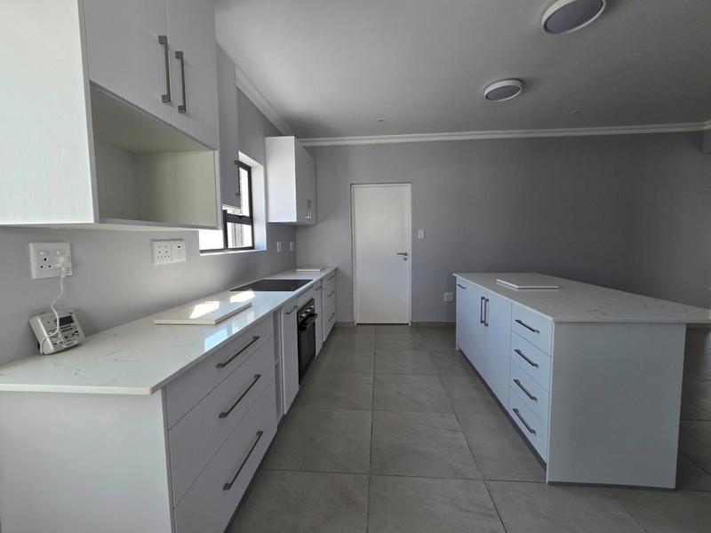 3 Bedroom Property for Sale in Shelley Point Western Cape